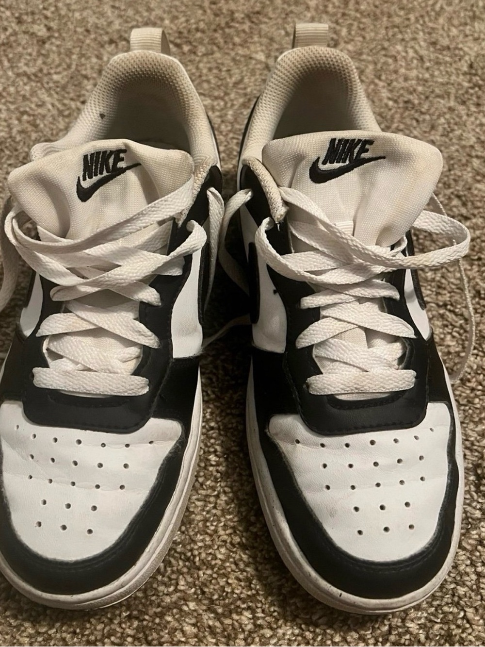 Nike Court 4y Black/White Low-Top Sneakers